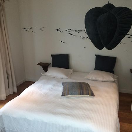 B&B L'Arbre De Vie Ixelles Exterior photo