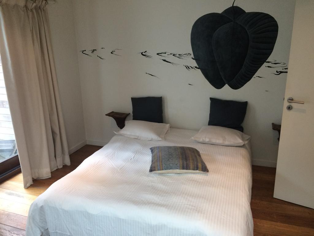 B&B L'Arbre De Vie Ixelles Exterior photo
