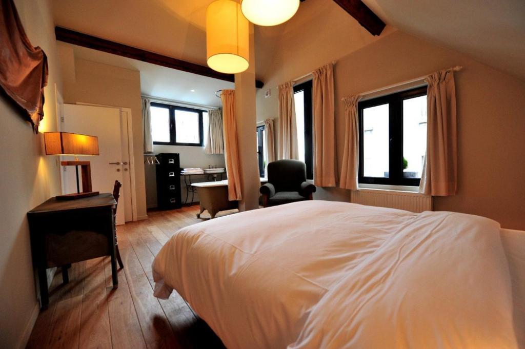B&B L'Arbre De Vie Ixelles Exterior photo